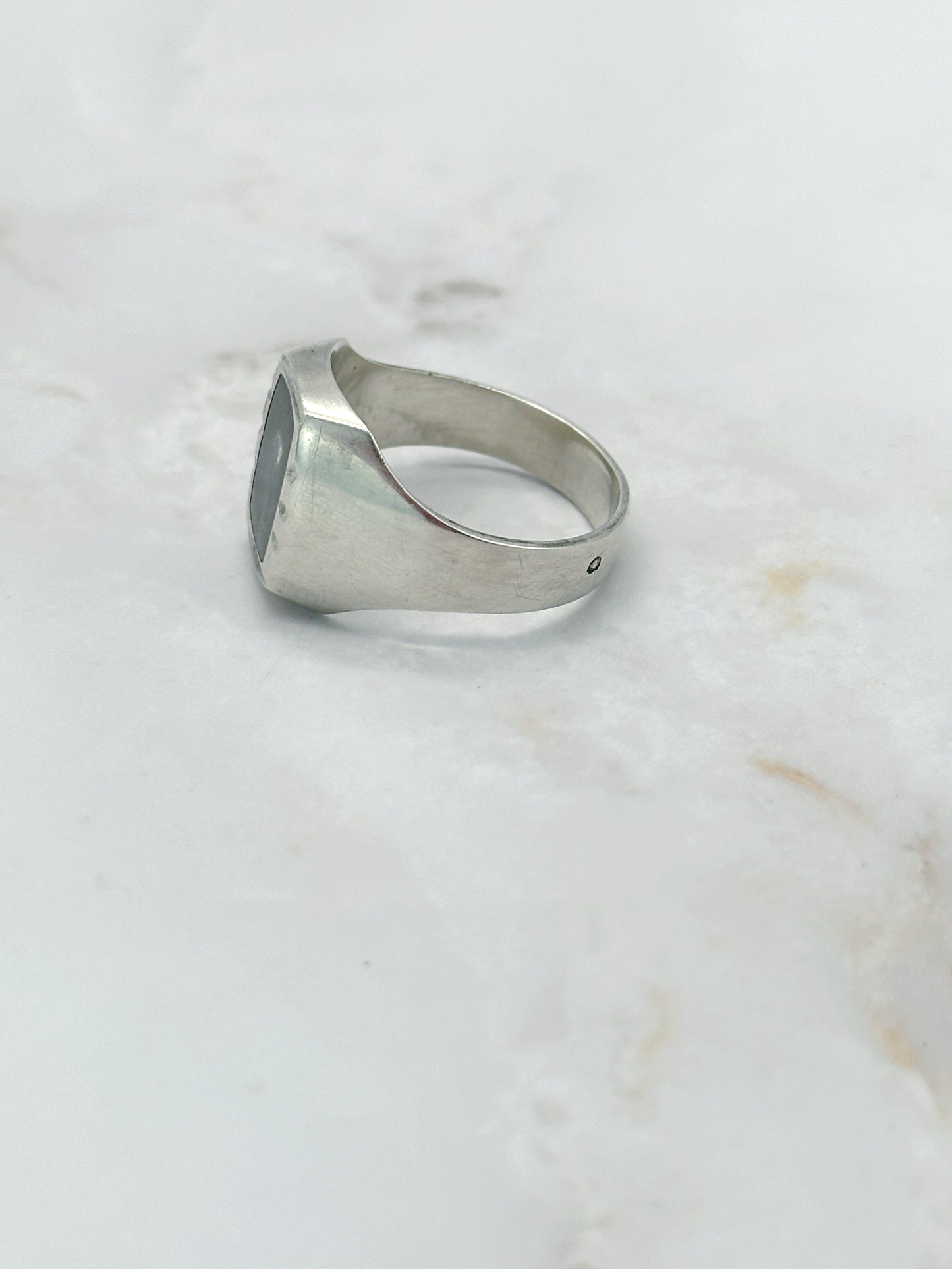 Vintage Siegelring mit Onyx und Cubic Zirkonia
