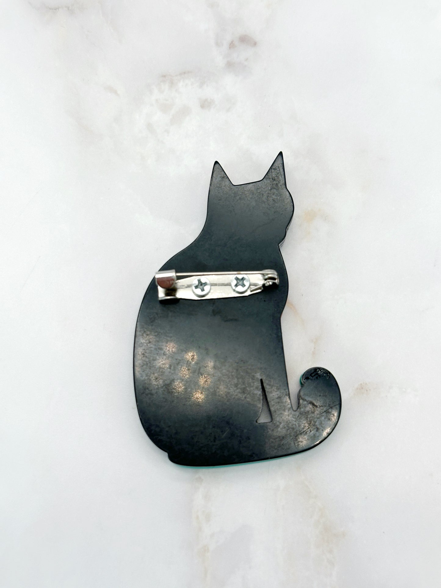 Brosche Acryl Katze Schwarz mit Bunten Akzenten