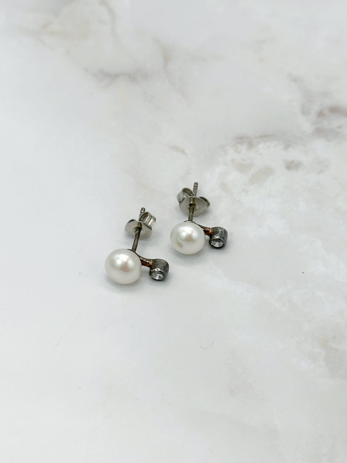 Ohrstecker Silber Perle mit Zirkonia