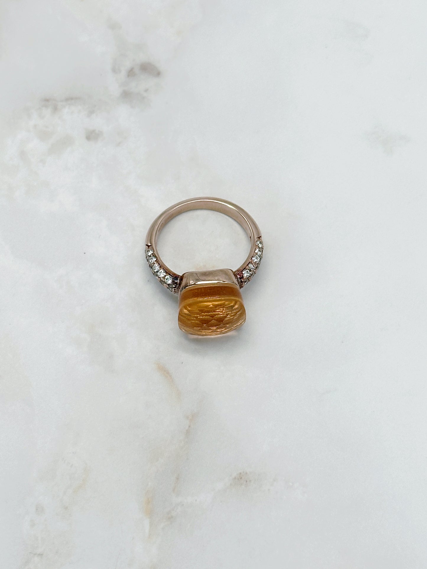 Statement Ring Rosévergoldet Pfirsichfarbener Stein