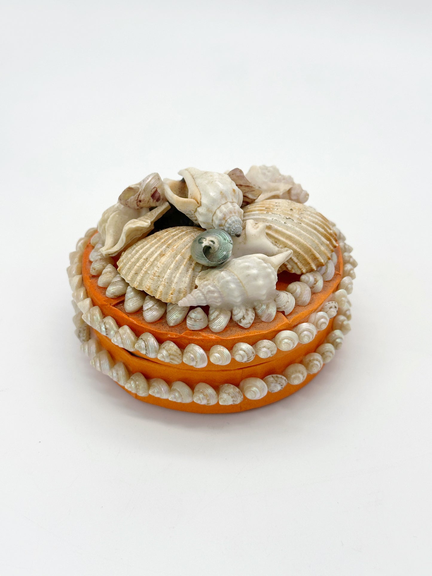 Vintage Deckeldose mit Muscheln Frankreich