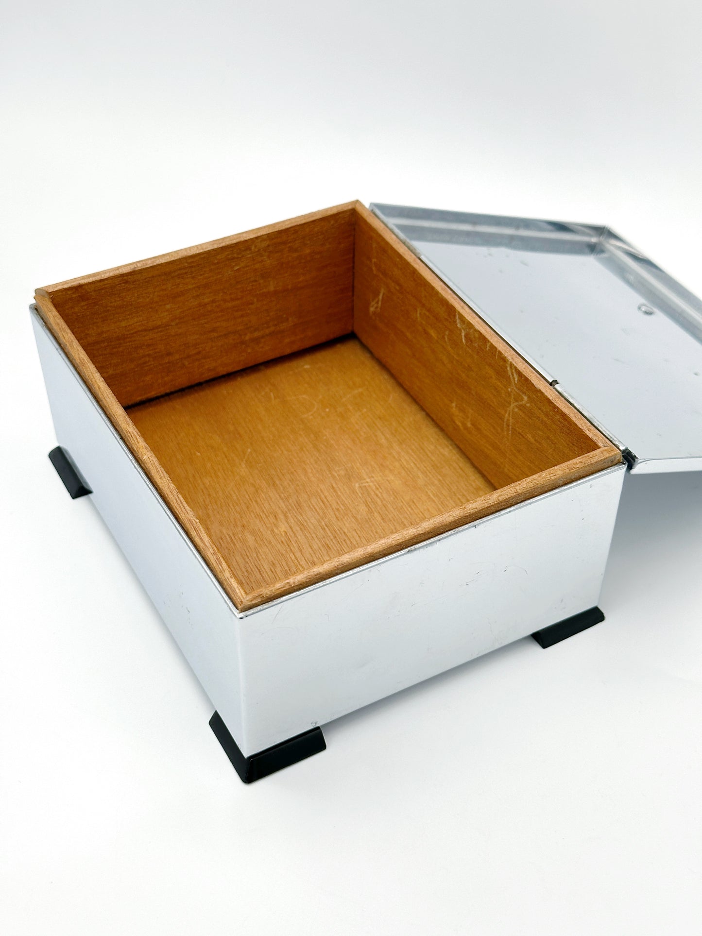 Art Déco Chrombox