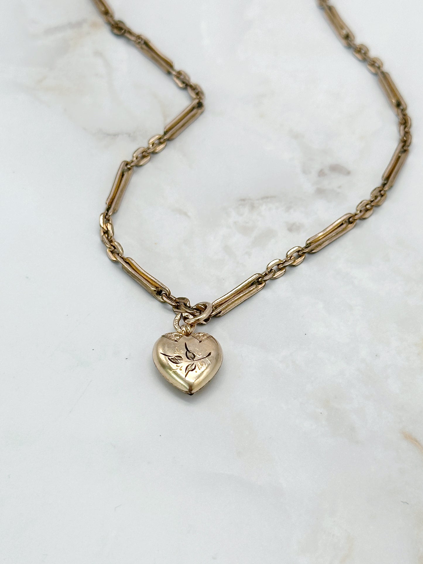 Antike Doublé Kette mit Herzmedaillon