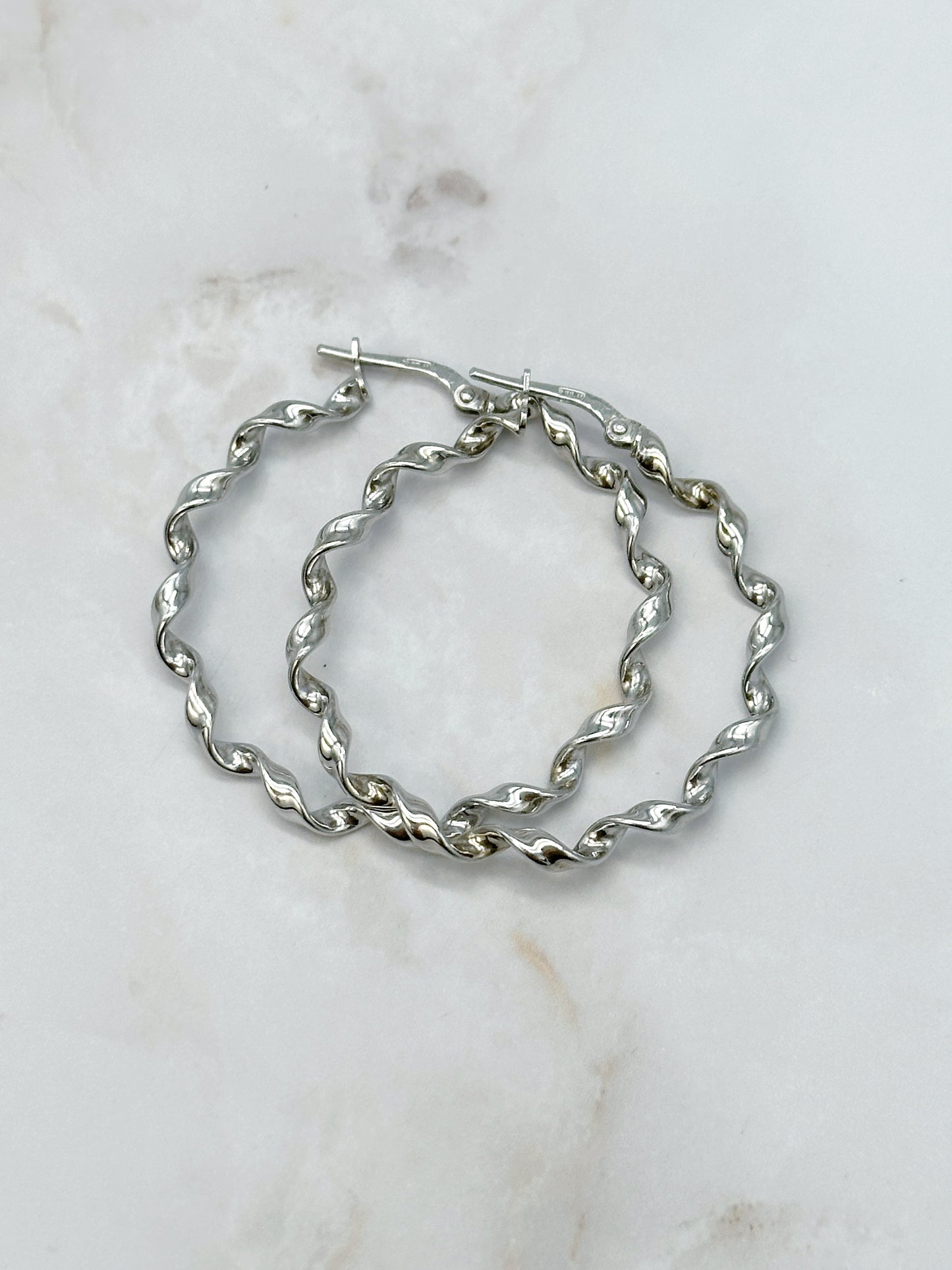 Gedrehte Vintage Creolen aus Silber