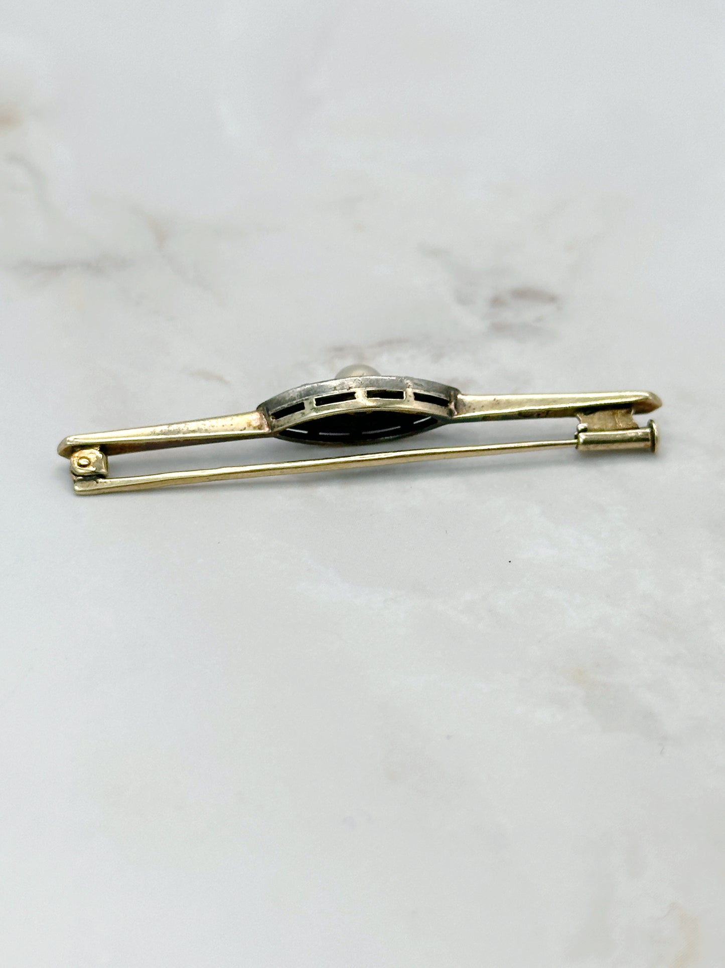 Stabbrosche mit Perle & Diamant
