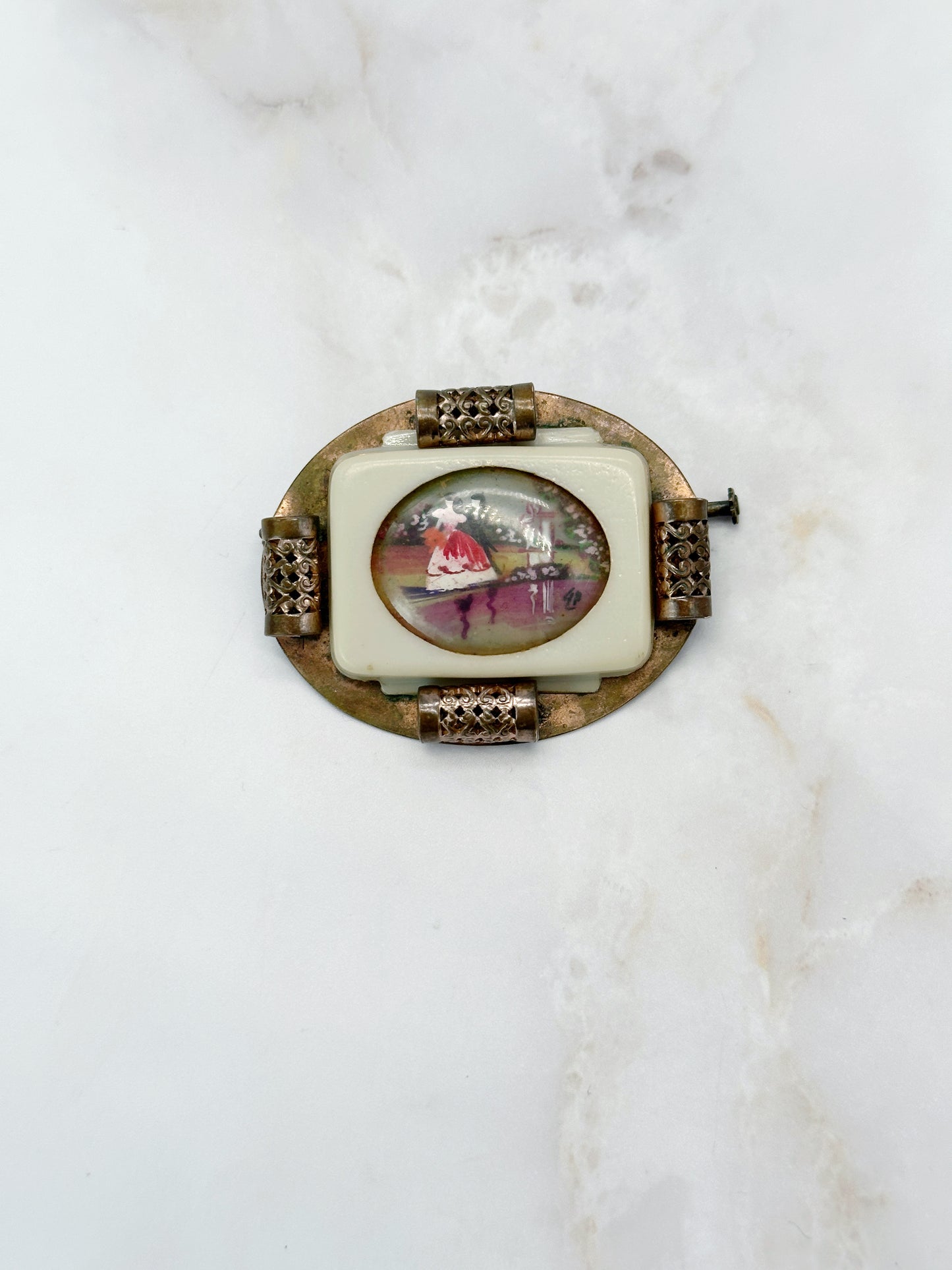 Vintage Brosche mit Hinterglasmalerei auf Kunststoff
