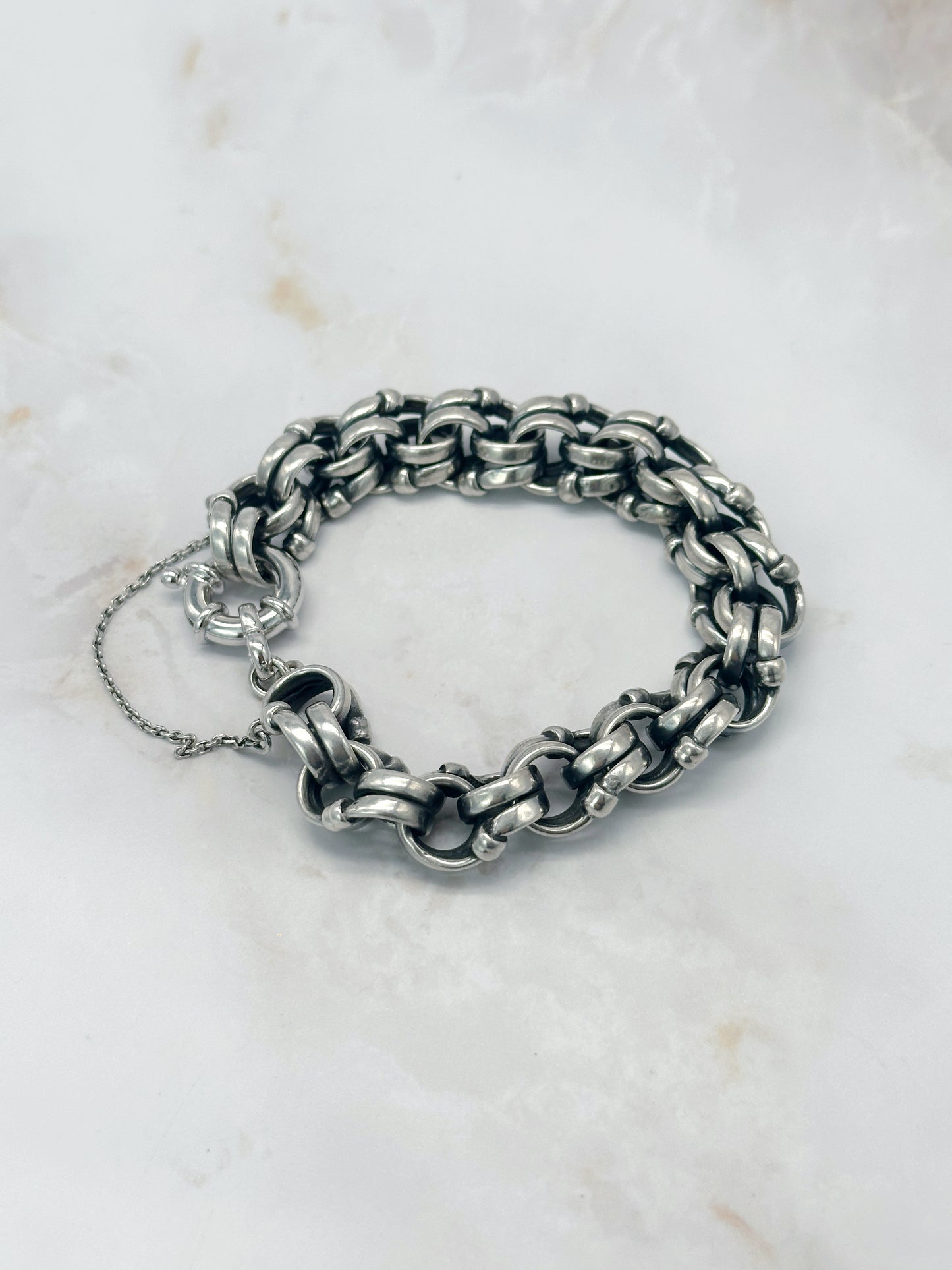 Zeitloses Vintage Armband in Silber mit runden Gliedern