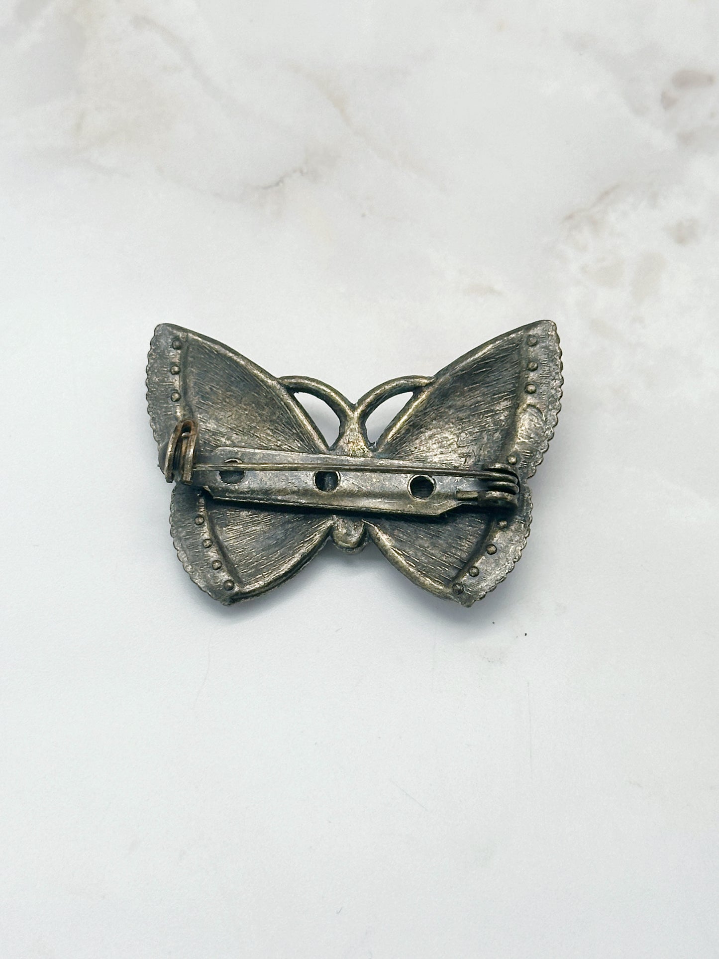 Bezaubernde Vintage Brosche in Schmetterlingsform