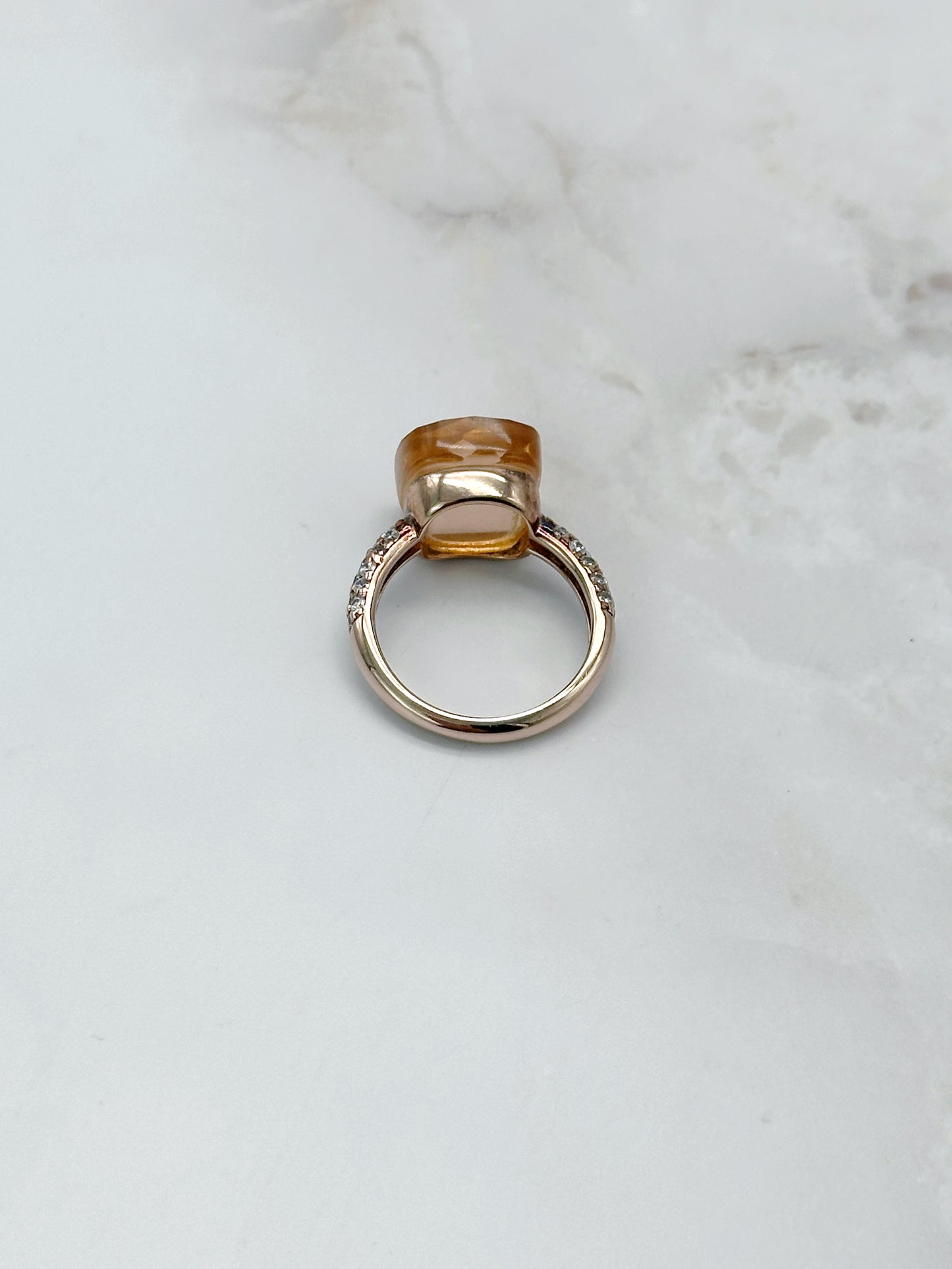 Statement Ring Rosévergoldet Pfirsichfarbener Stein