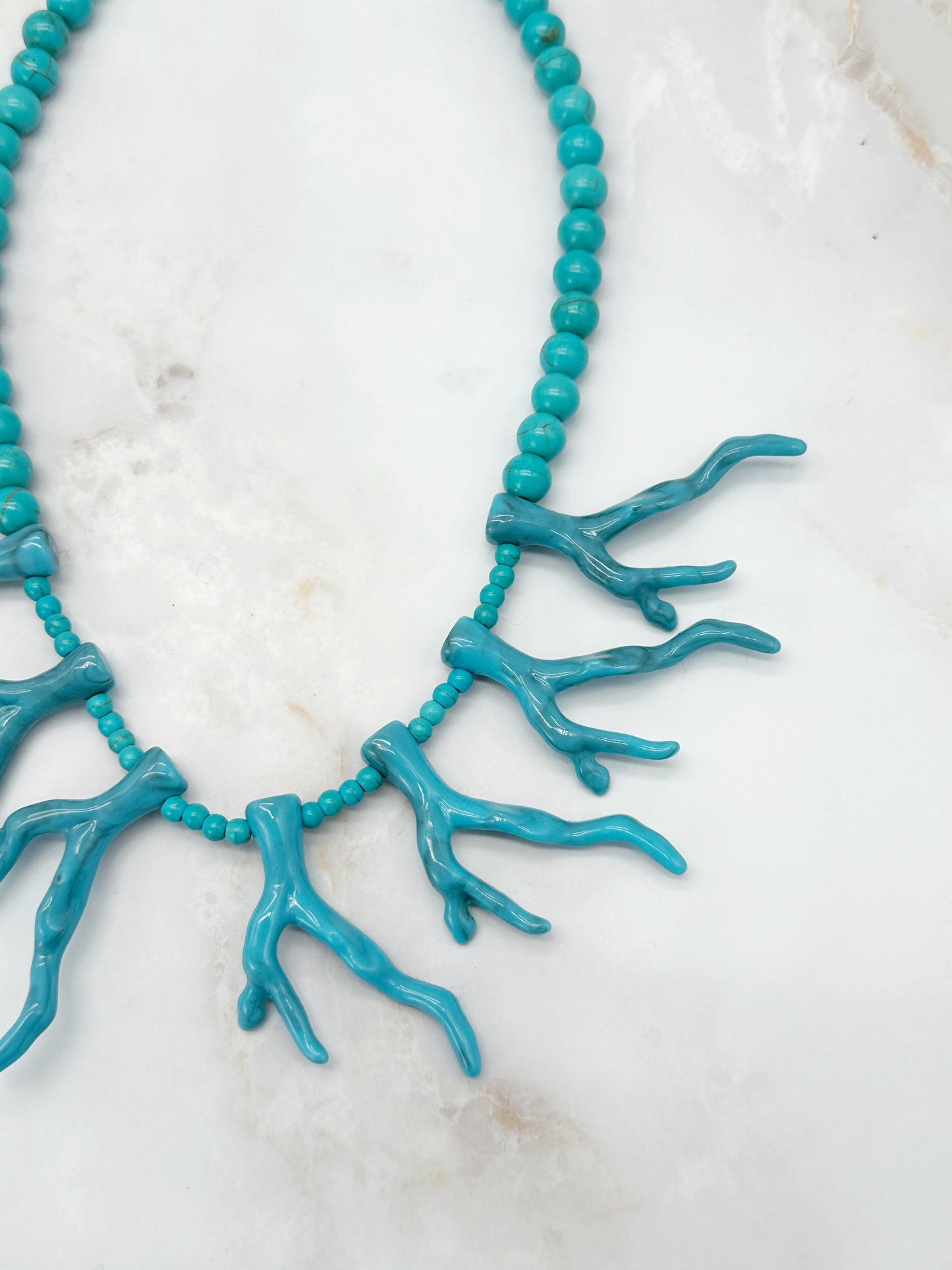 Vintage Collier Türkis Perlen & Blaue Korallenäste