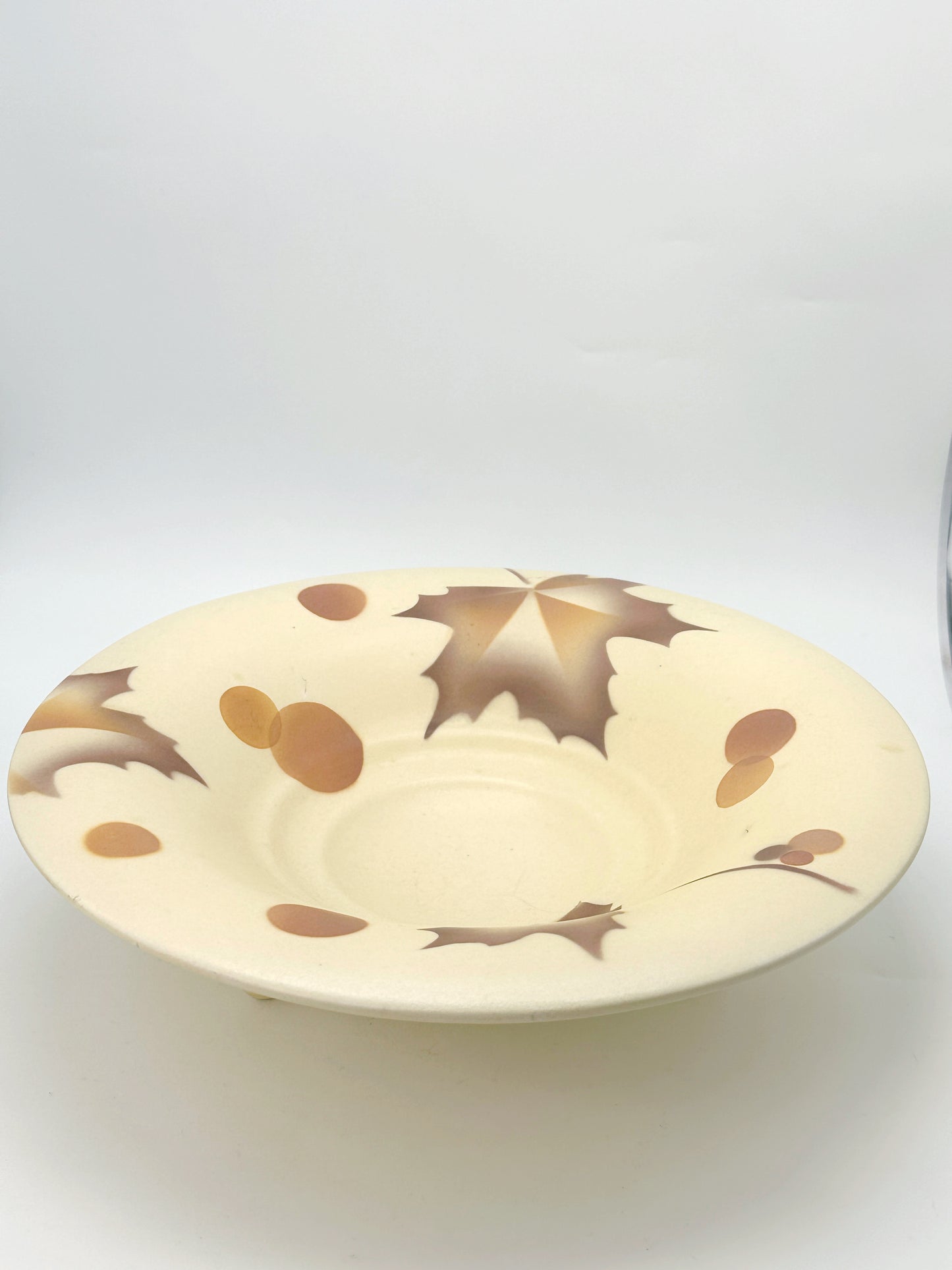 Vintage Schale 1930er von Villeroy & Boch – Spritzdekor mit Blättermotiv
