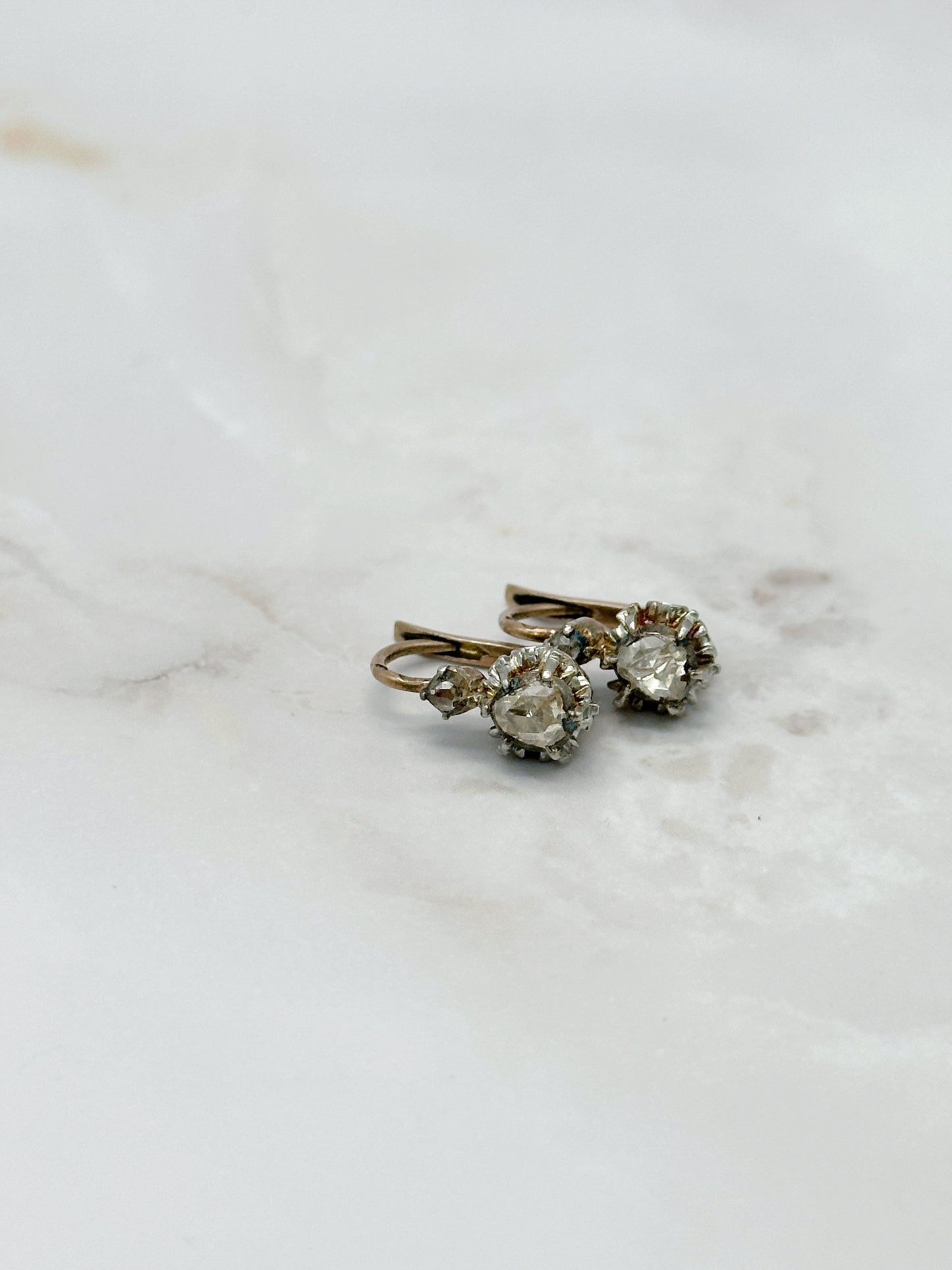 Elegante Ohrhänger 750 Gelbgold mit Diamanten im Rosenschliff