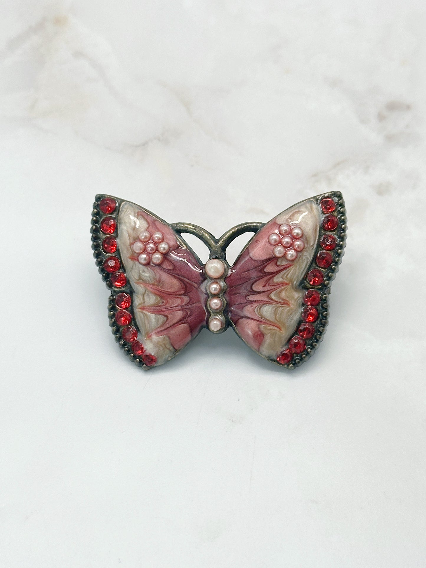 Bezaubernde Vintage Brosche in Schmetterlingsform