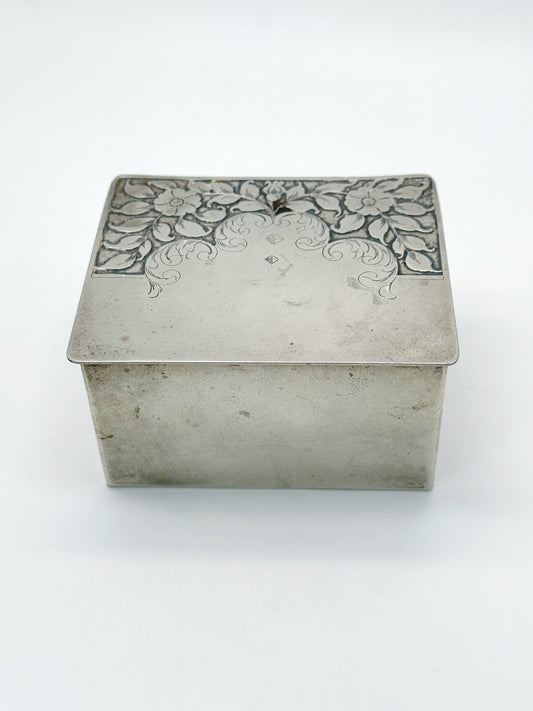 Jugendstil Dose Alpacca mit Blumenmotiv
