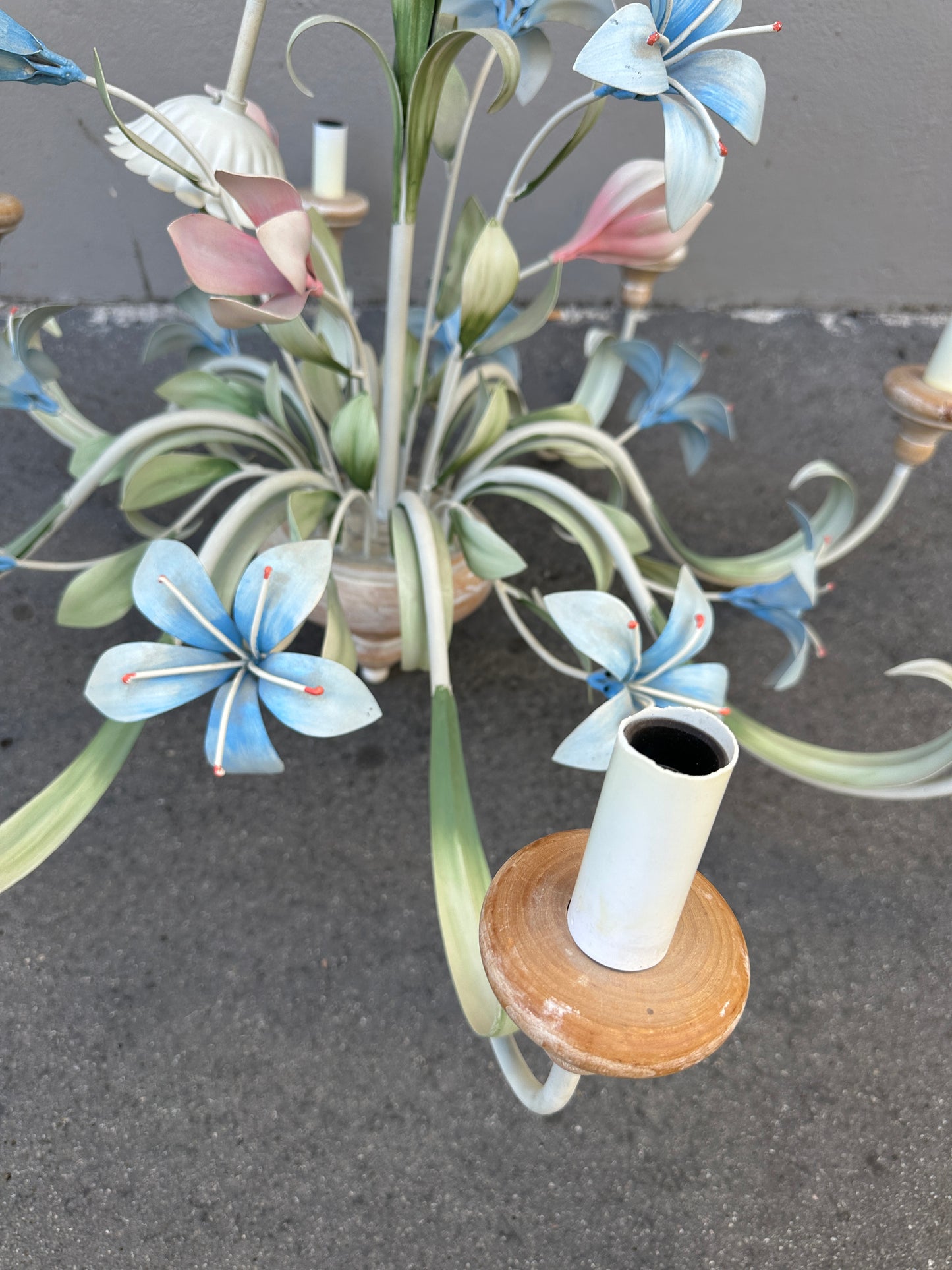 Vintage Luster Florentiner Art mit Blüten
