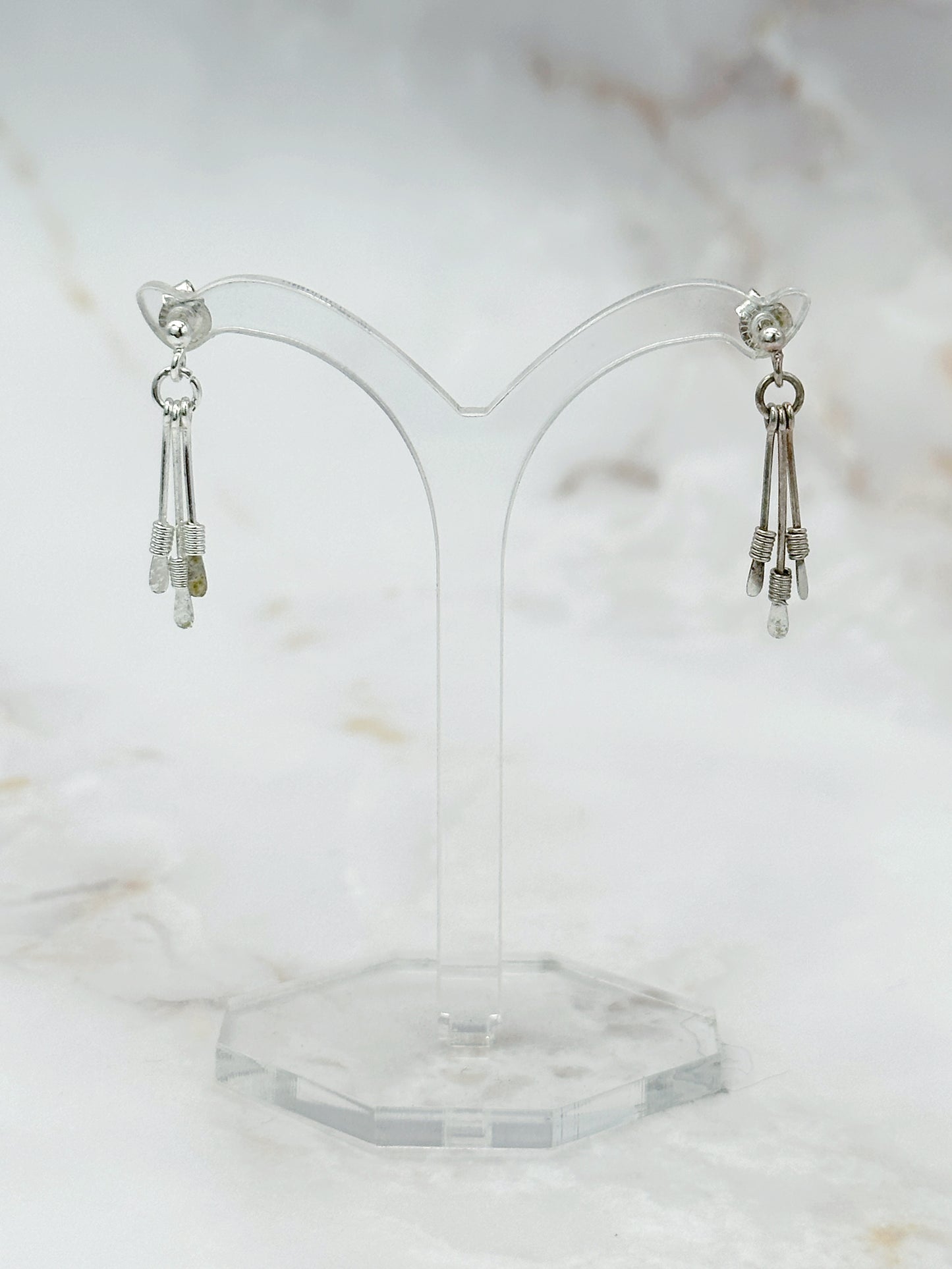 Minimalistische Ohrstecker Silber mit Hängenden Stäben
