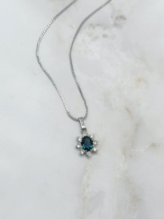 Vintage Halskette mit blauem Glasstein-Anhänger