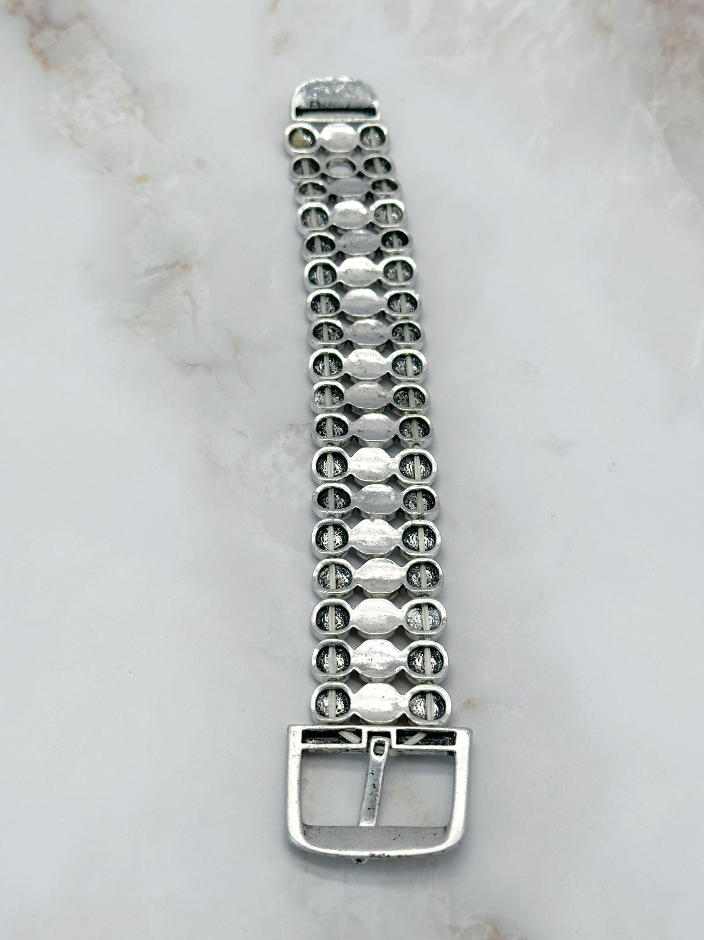 Vintage Armband Gürteldesign mit Strass