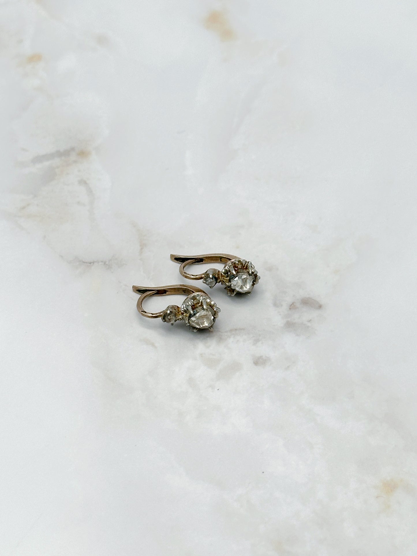 Elegante Ohrhänger 750 Gelbgold mit Diamanten im Rosenschliff