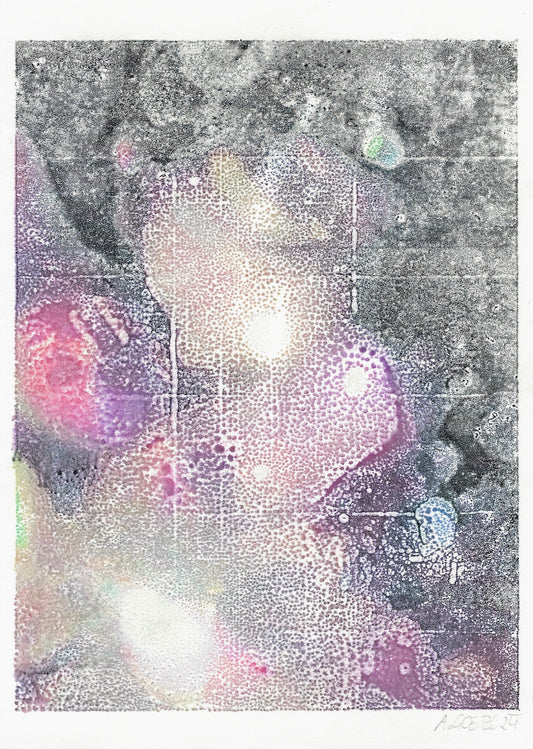 Amelie Goetzl, aus der Serie: ILLUSIONAL, 2024, Monotypien auf Papier, 21 x 15 cm, gerahmt